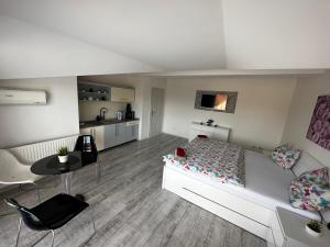 Penzión-Hutira Relax club