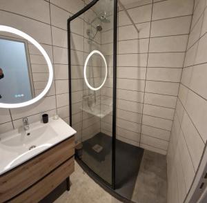 Appartements Beautiful 38 m2 independent 2-room apartment : photos des chambres