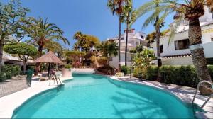 Marbella Elviria Luxury Apartment