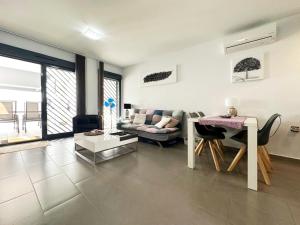 Oasis Beach nice ground floor bungalow overlooking the pool and garden