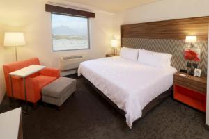Holiday Inn & Suites Monterrey Apodaca Zona Airport, an IHG hotel