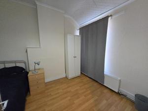 Private Bedrooms at SNL Homes