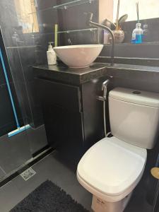 Estadia Luxury Black Copa Nema