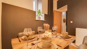 The Gate House-Wyndale Living- West Malvern