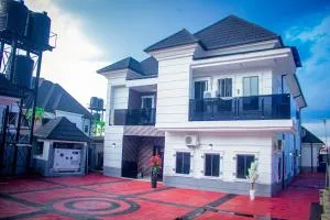 Five Angels Accommodation, Party & Holiday Shortlet - Owerri