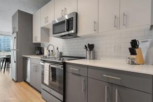 Post Chicago Getaway Ideal 4BR for Groups