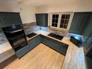 Luxury house Brentwood, 4 bedroom, 4 ensuites