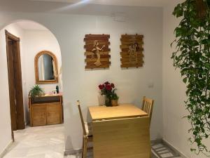 Green By The Bay - La Herradura