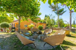 Lodges Le Mas des lys - Guest houses au coeur de la Provence dans un parc paysage avec piscine, sauna et boulodrome : photos des chambres