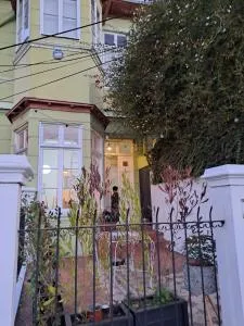 Acogedora casa en Valparaíso - 马乌莱