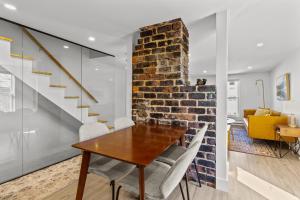 Queen Loft 2br