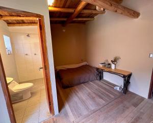 Cosy Room with Bathroom in Prime Area