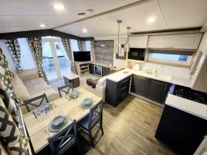 Luxury 3 Bedroom Holiday Home - Minster