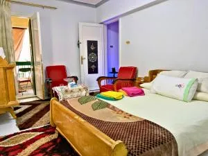 Gadou Superior King - Port Said Center Shared Apartment - Port Said