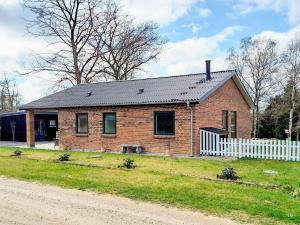 4 star holiday home in Fårvang