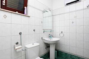 Apartments with parking space Jadrija, Sibenik - 23947