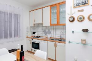 Apartments with parking space Jadrija, Sibenik - 23947