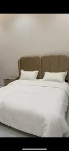 شقة غرفة وصالة - Abū Qa‘ar