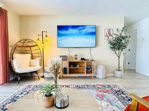 Pool Movie Wall Billiard Ping Pong Games BBQ for 8