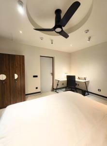 Luxury Stylish Comfort Near Airport, bus and train station