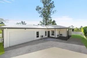 5 Guest 3Bed,3Bath Free Parking, wifi, patio - Goodna
