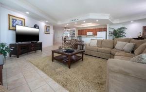 Lighthouse on the Bay 2311 condo