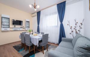 Stunning Apartment In Fazana With Wifi 