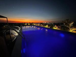 Depa 2BR con vista piscina y gym