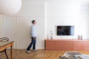 Athenian Vintage Apartment