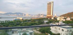 Oceanview Son Trang Apt Hotel