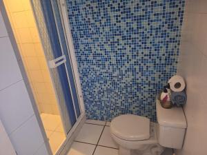 A beautiful apartment with ocean and pool views