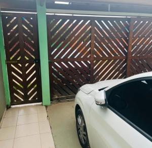 Ubatuba - Praia do Sapê - Condomínio Hora da Praia