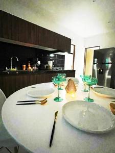 Depa 2BR con vista piscina y gym