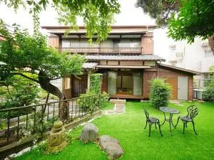 200ｍ2百年の庭園付き別荘丨新宿, 歌舞伎町まで20分丨専用駐車場3台丨バリアフリー設備完備 #200ｍ2 villa丨Shinjuku 20min丨3 parking spots丨garden - Nerima