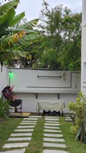 CASA EM BUZIOS OASIS 5 SUITES ATE 14 PESSOAs