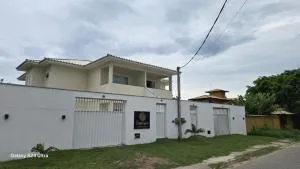 CASA EM BUZIOS OASIS 5 SUITES ATE 14 PESSOAs - Manguinhos