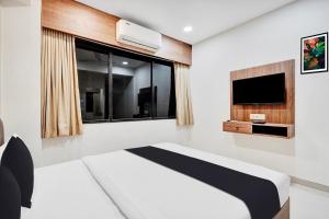 Super Collection O Kudasan Gandhinagar Formerly Hotel Royal Mansion
