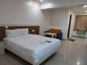 Hotel O The Classic Crown - Dāpuri