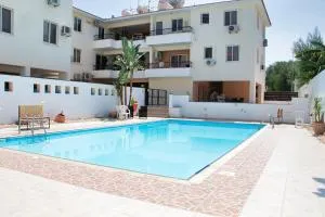 Stop! Take a look - 1 bed appt in Oroklini! - Ayia Anna