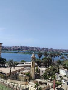 كوبري المظلات إطلالة على النيل و كوبري تحيا مصر