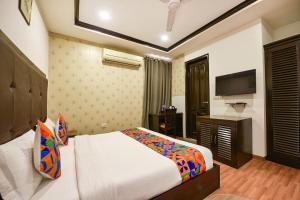 FabHotel Africa Avenue Stayz - Near Bhikaji Cama Palace
