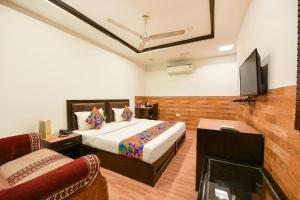FabHotel Green Park