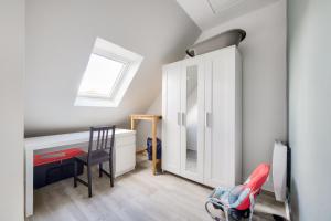 Maisons de vacances Maison pour 6 avec terrasse et jardin : photos des chambres