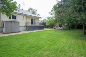 Maisons de vacances La Marniere, Maison avec jardin , 6 V, Parking : photos des chambres