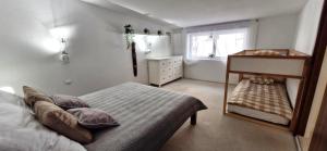 IMPERIaL 110 m2, 4 rooms, Old Town, 300m Wawel, Breakfest