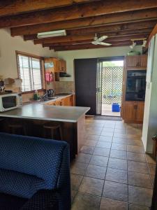 Baffle creek fishing cabin