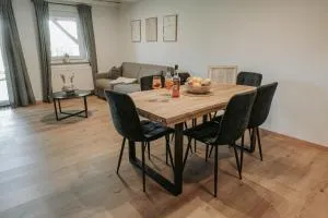 Ferienwohnung - LIVING Six - Aicha vorm Wald