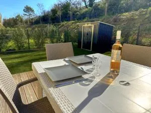 Appartement cozy avec jacuzzi privé, Brignoles - 布里尼奥勒 Appartement cozy avec jacuzzi privé, Brignoles - 布里尼奥勒