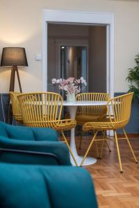 Houseloft White Tower Icon