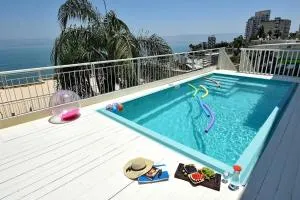 Kinneret View Garden Apartment With Pool - Kefar H̱ittim